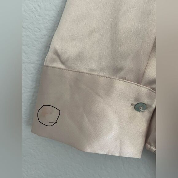 Nicole Miller Satin long sleeve Shirt with flap pockets on Chest SZ:Med Taupe - Picture 9 of 10